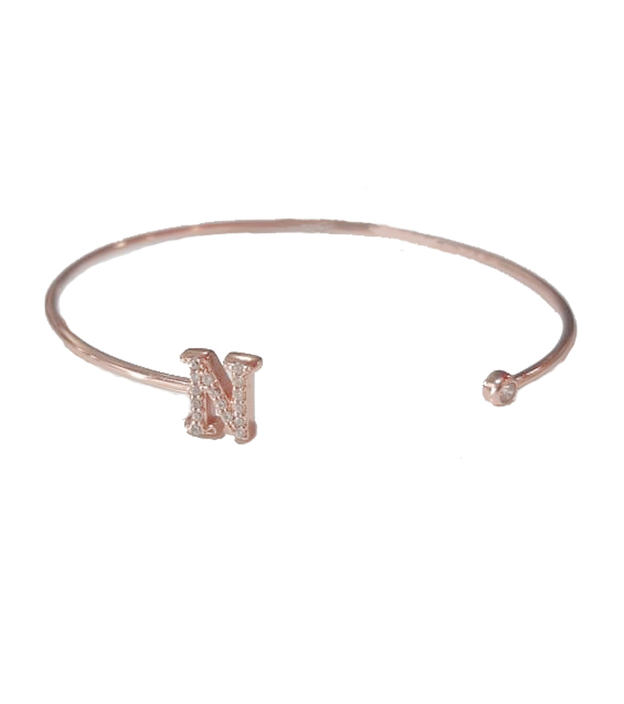 Letter N Bracelet مضعد مزيّن بحرف أجنبي N